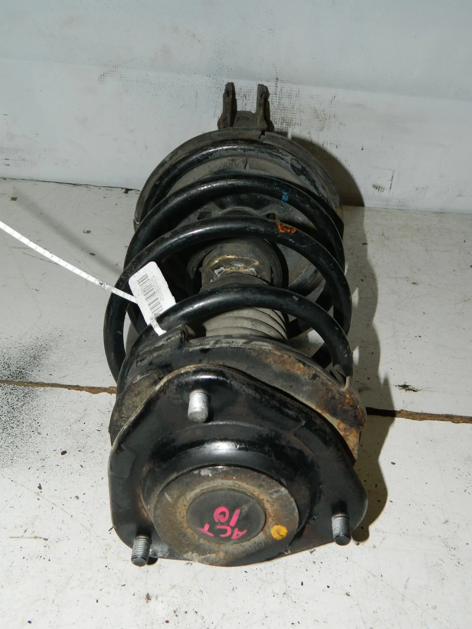 Стойка подвески TOYOTA OPA ACT10 Перед Лев (Контрактный) 45989525