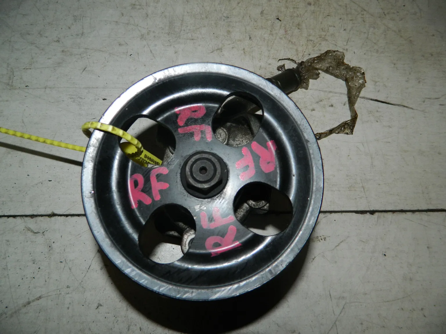 Гидроусилитель руля MAZDA BONGO RF (Контрактный) 79768349