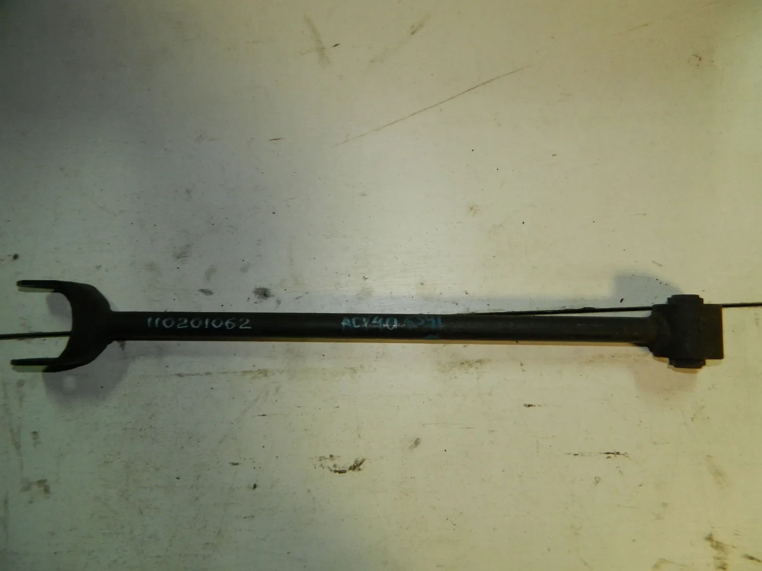 Тяга подвески TOYOTA CAMRY ACV40 Зад (Контрактный) 110201062
