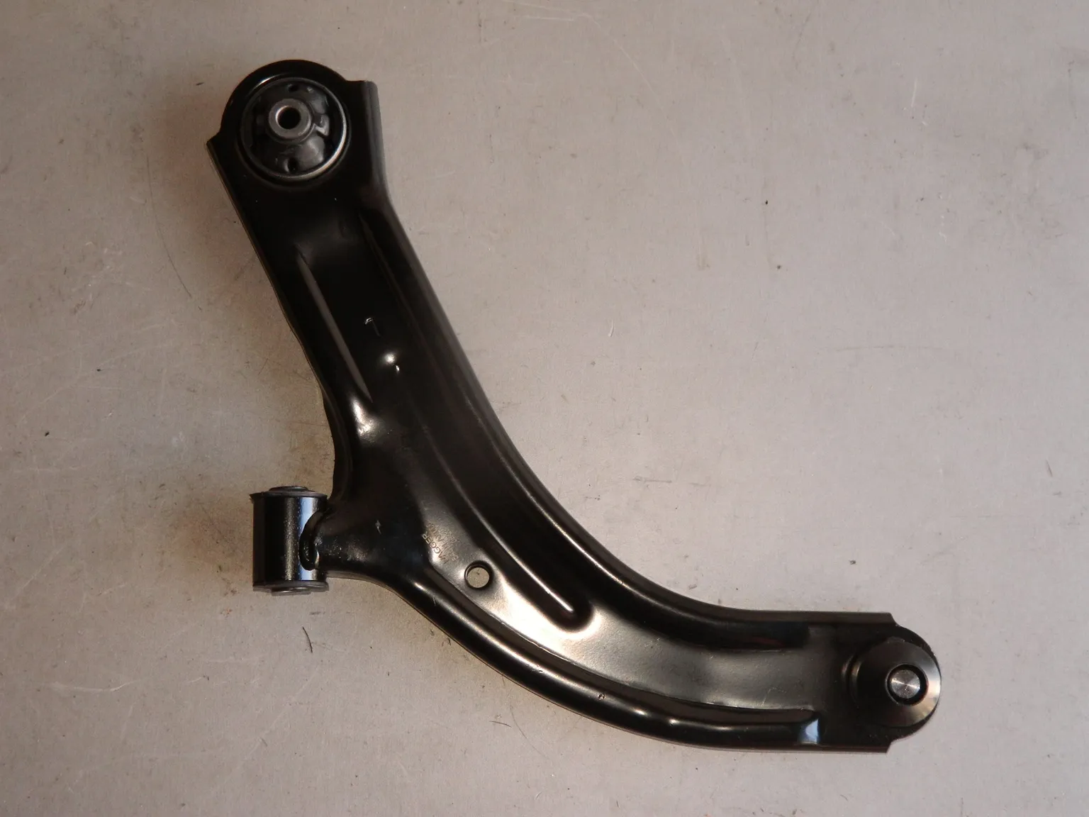 Рычаг GENERAL PARTS 54501AX000 NISSAN MARCH AK12 / CUBE BZ11