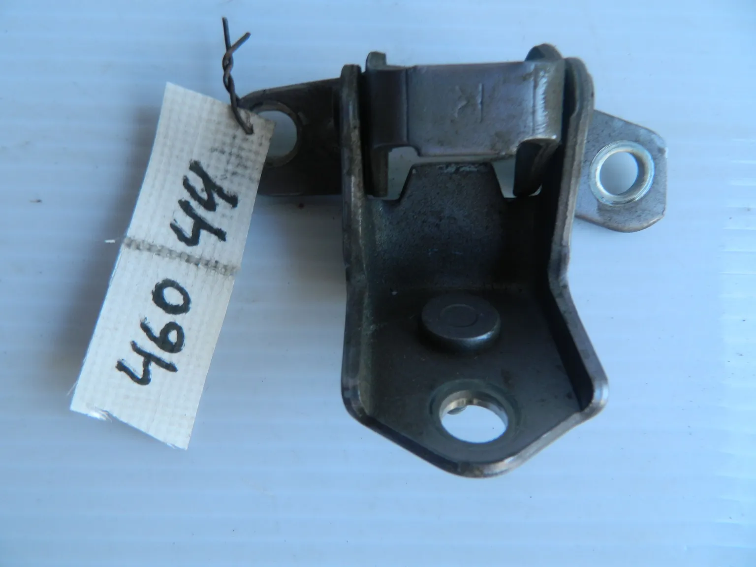 Петля двери MAZDA 6 GG Зад Прав Верх (Б/У)