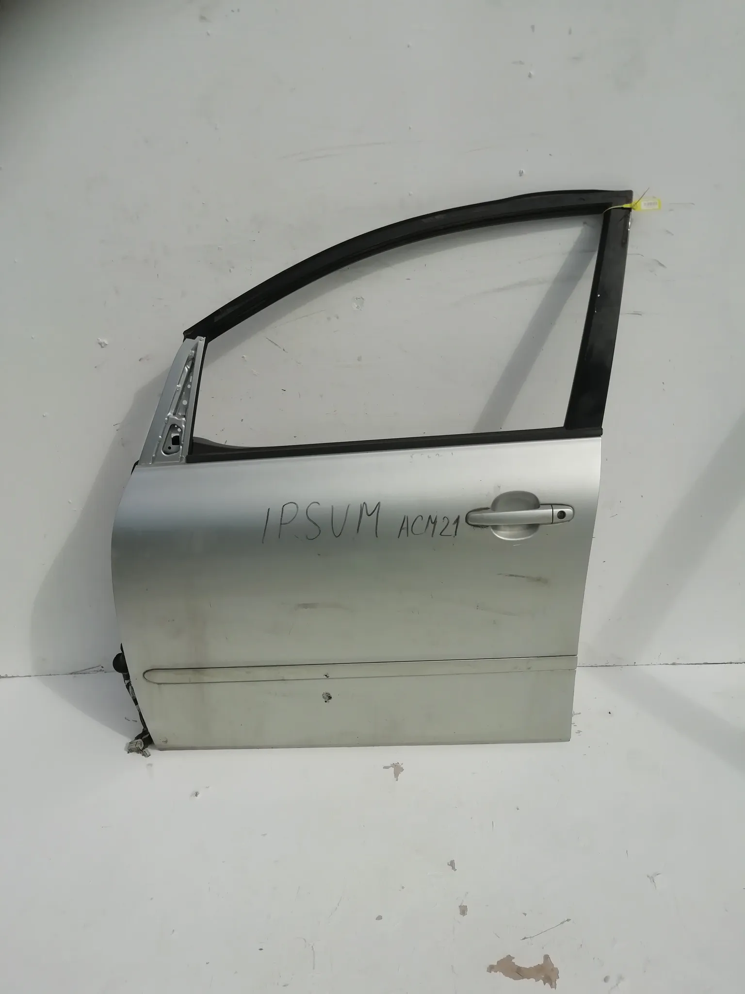 Дверь TOYOTA IPSUM ACM21 Перед Лев (Контрактный) 40951962