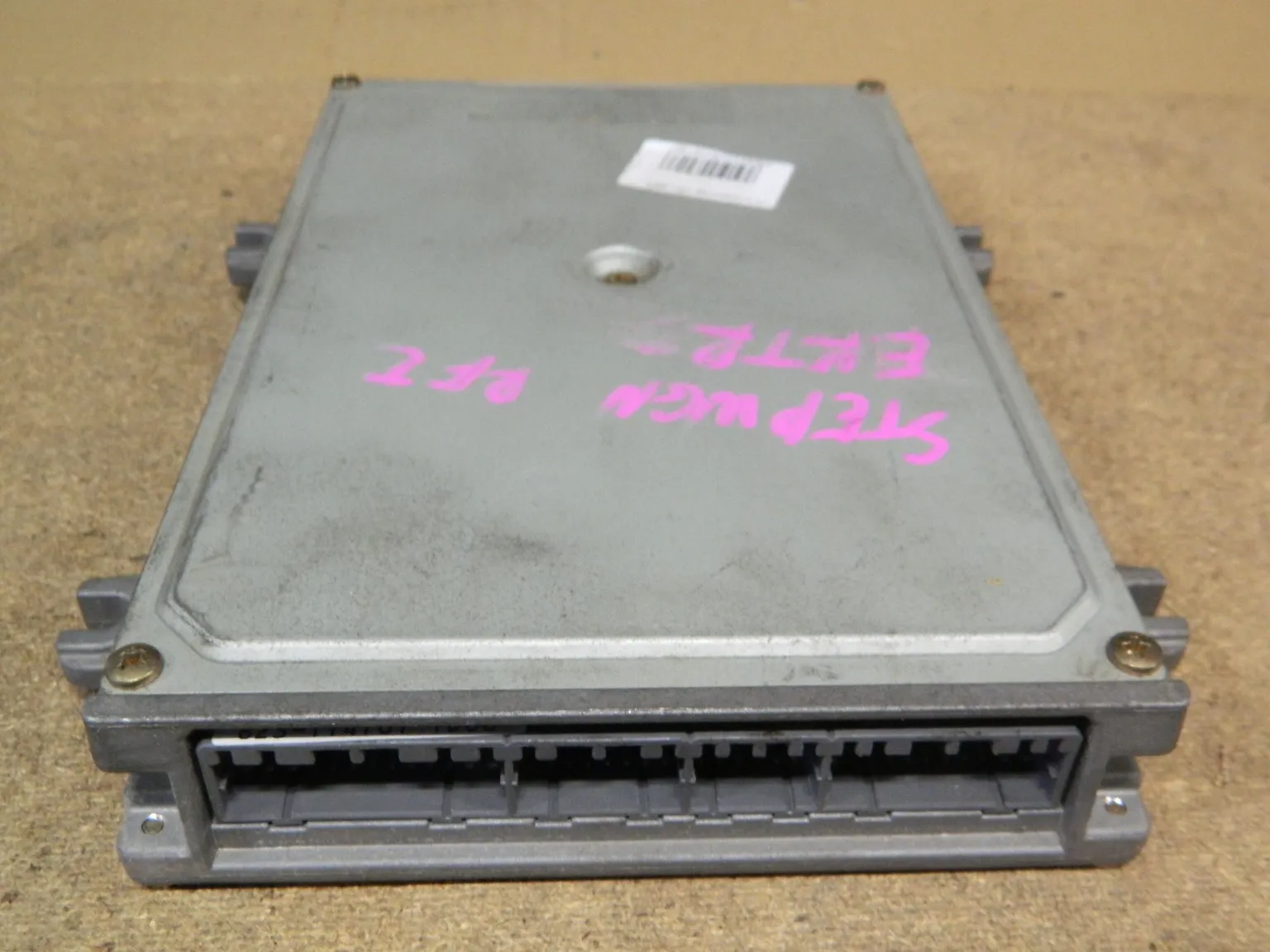 Блок управления ДВС HONDA STEPWGN B20B (Контрактный) 16470 37820P3G921