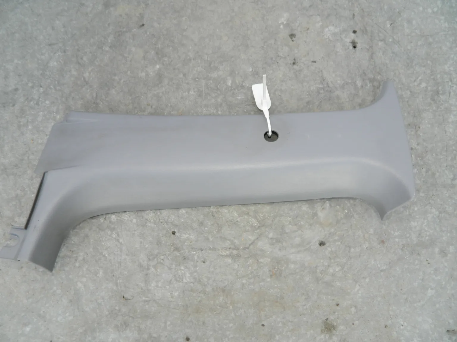 Обшивка багажника TOYOTA LAND CRUISER PRADO J90 Прав (Б/У) 45993814 6258360100