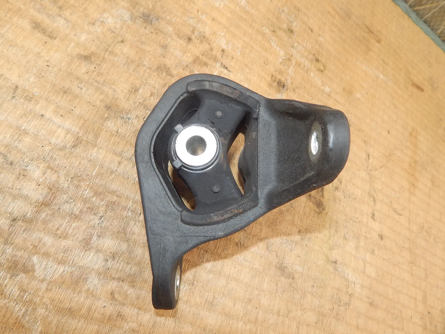 Подушка двигателя HONDA ACCORD CW2 (Контрактный) 30588801