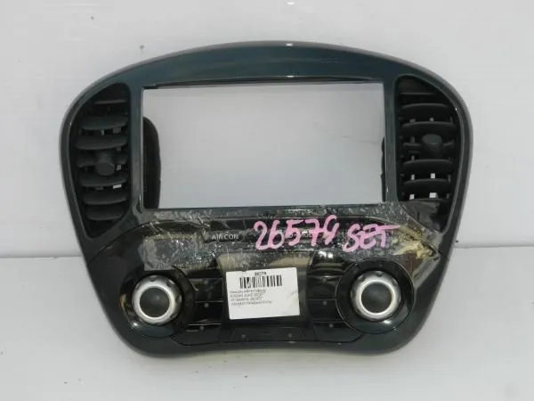 Консоль магнитолы NISSAN JUKE YF15 HR12 (Контрактный) 81540448
