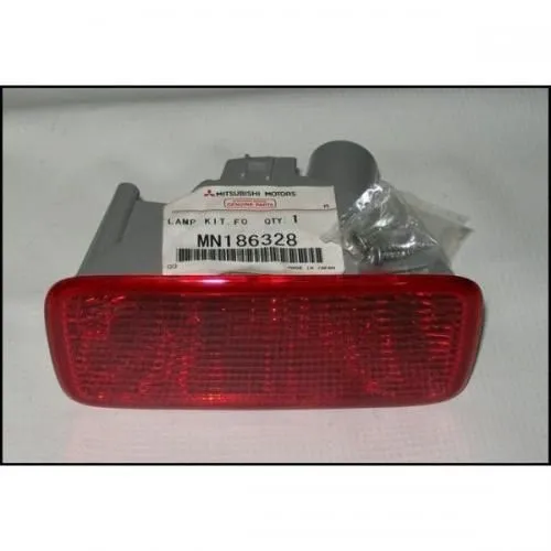 Фонарь противотуманный MITSUBISHI MN186328 LANCER