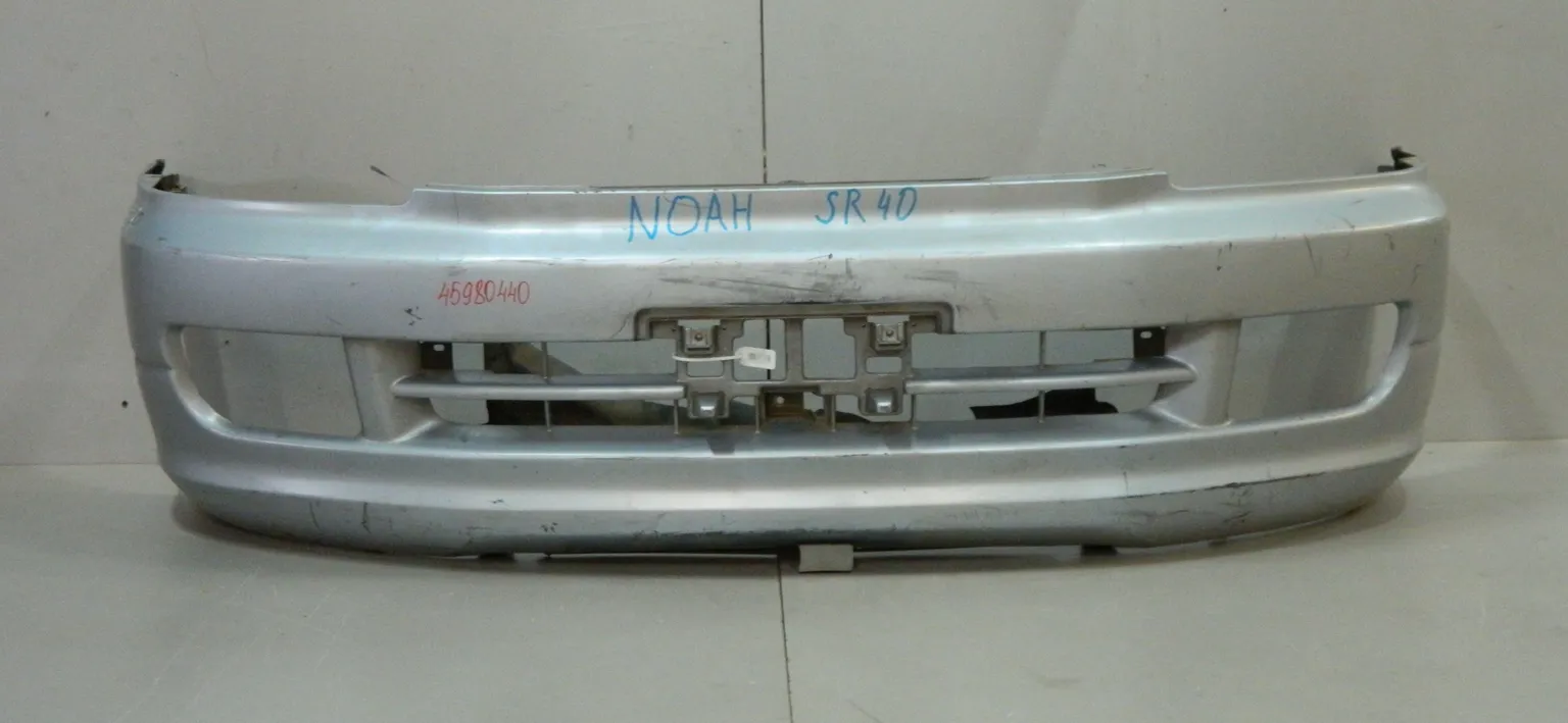 Бампер передний TOYOTA TOWN ACE NOAH CR40 (Контрактный)