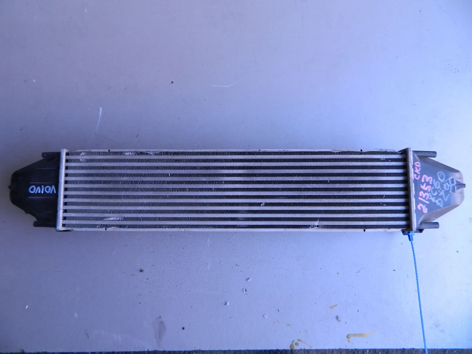 Интеркулер VOLVO XC60 DZ90 B6304T4 (Контрактный) 69838085