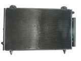 Радиатор кондиционера TOYOTA 8845012210
