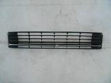 Решетка бампера SAILING VWL05B011700 Центр/Черн POLO 15-