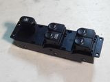Блок управления стеклоподъемниками GENERAL PARTS 935701R101 HYUNDAI SOLARIS