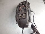 Суппорт тормозной PORSCHE CAYENNE 955 Перед Лев (Контрактный) 38667702