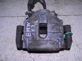 Суппорт BMW X3 E83 Перед Лев (Контрактный) 81540174