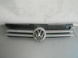 Решетка радиатора VOLKSWAGEN GOLF 1J1 Лев (Контрактный) 45976595