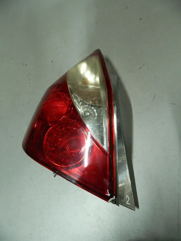 Фонарь HONDA FIT GD1 Зад Лев (Контрактный) 64492332