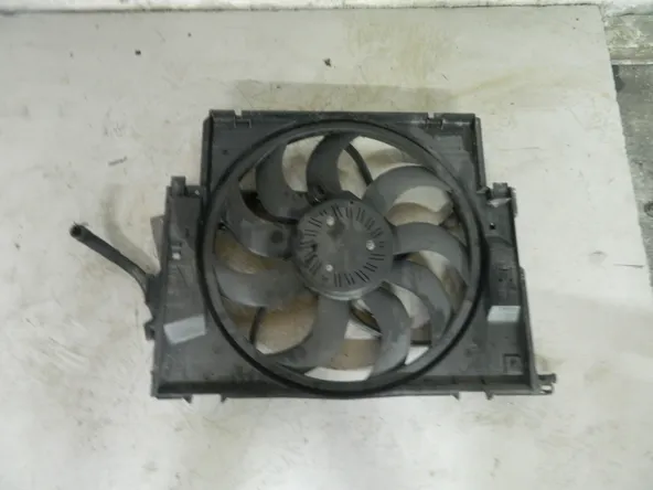 Диффузор радиатора BMW 1-SERIES F20 (Контрактный) 3581500039