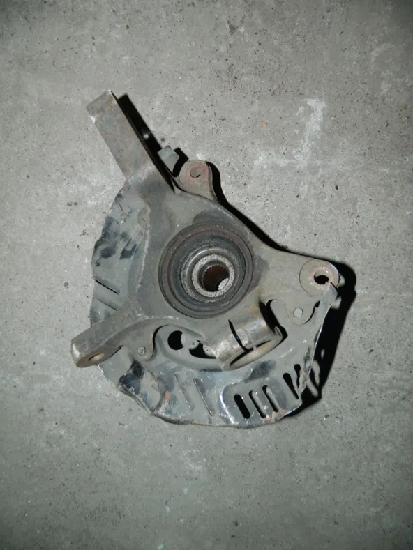 Ступица SUBARU LEGACY BD2 Перед Прав (Контрактный) 79586735