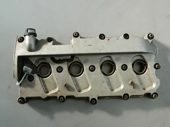 Крышка головки блока цилиндров AUDI Q7 4L BAR Прав. (Б/У)