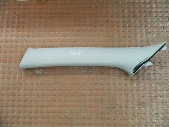 Обшивка стойки MAZDA AXELA BL5FW Перед Лев (Контрактный) 26027000031