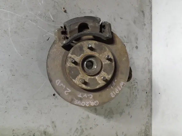 Ступица NISSAN PRIMERA WTP12 Перед Лев (Контрактный) 94603613