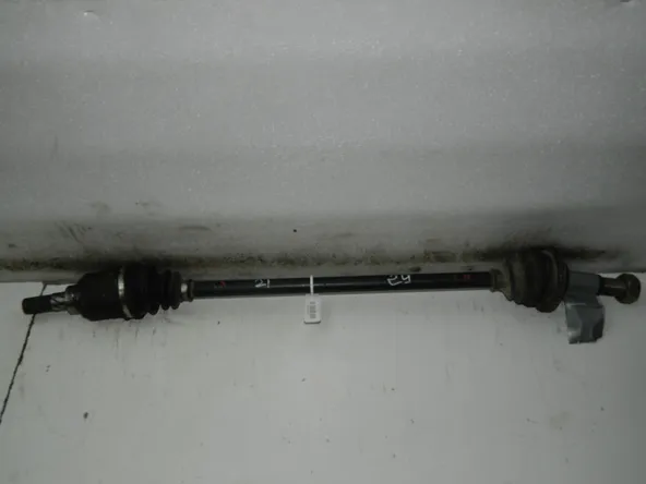 Привод NISSAN X-TRAIL T30 QR20DE Зад (Контрактный) 35015521