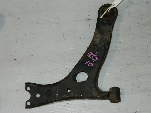 Рычаг подвески TOYOTA OPA ZCT10 Перед Лев (Контрактный) 45992857