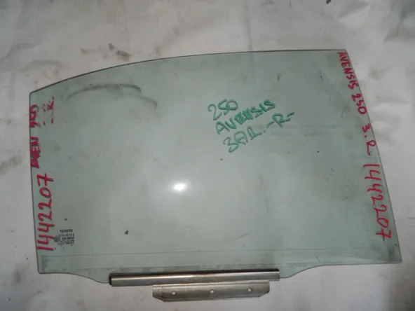 Стекло двери TOYOTA AVENSIS 250 Задн. Прав (Контрактный) 1442207