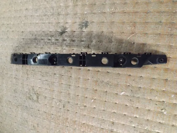 Крепление бампера NISSAN X-TRAIL NT32 Зад Прав (Контрактный) 1400880038