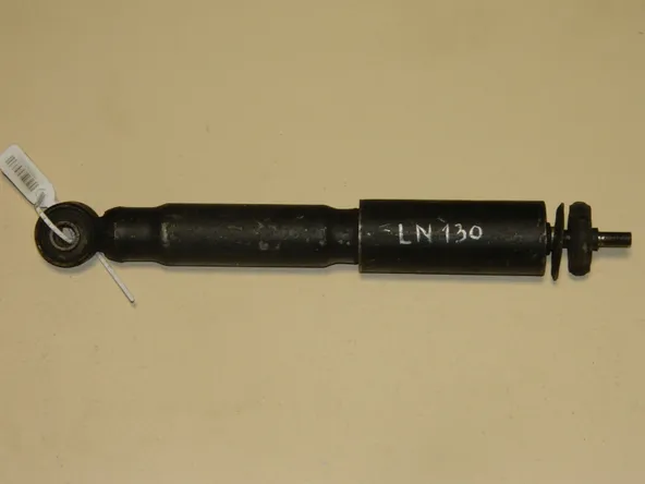 Амортизатор TOYOTA HILUX SURF LN130 Перед (Контрактный) 45992080