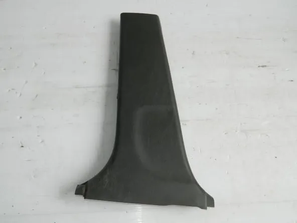 Обшивка средней стойки TOYOTA COROLLA 120 Лев Низ (Б/У) 6241402070B0