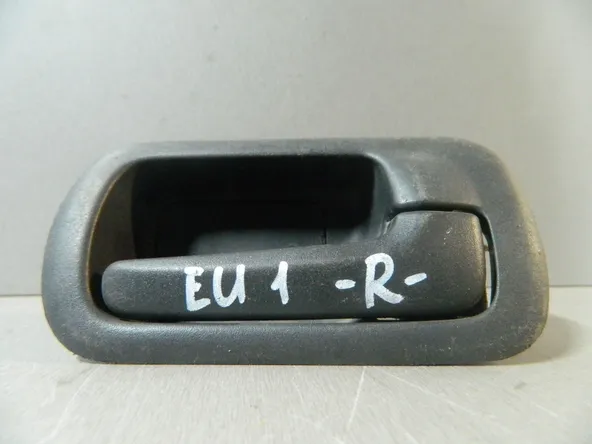 Ручка двери внутренняя HONDA CIVIC EU1 Прав (Контрактный) 81528374