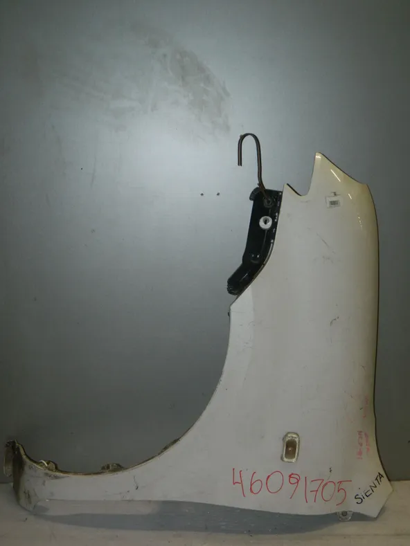 Крыло TOYOTA SIENTA NCP81 Перед Лев (Контрактный) 46091705