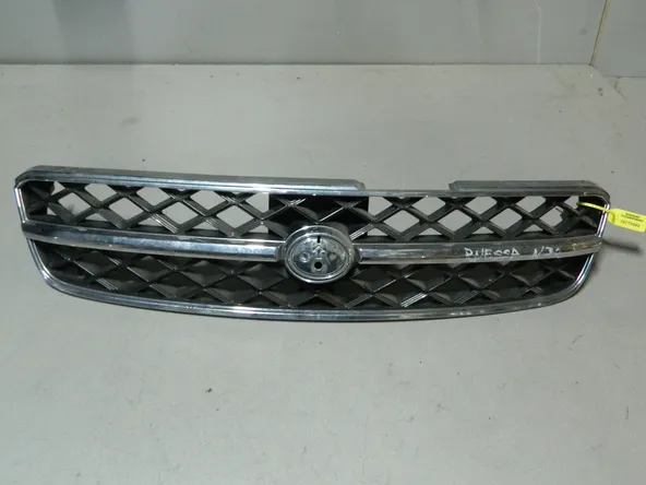 Решетка радиатора NISSAN RNESSA N30 (Контрактный) 79773090