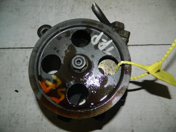 Гидроусилитель руля TOYOTA RAUM EXZ10 5EFE (Контрактный) 79768591