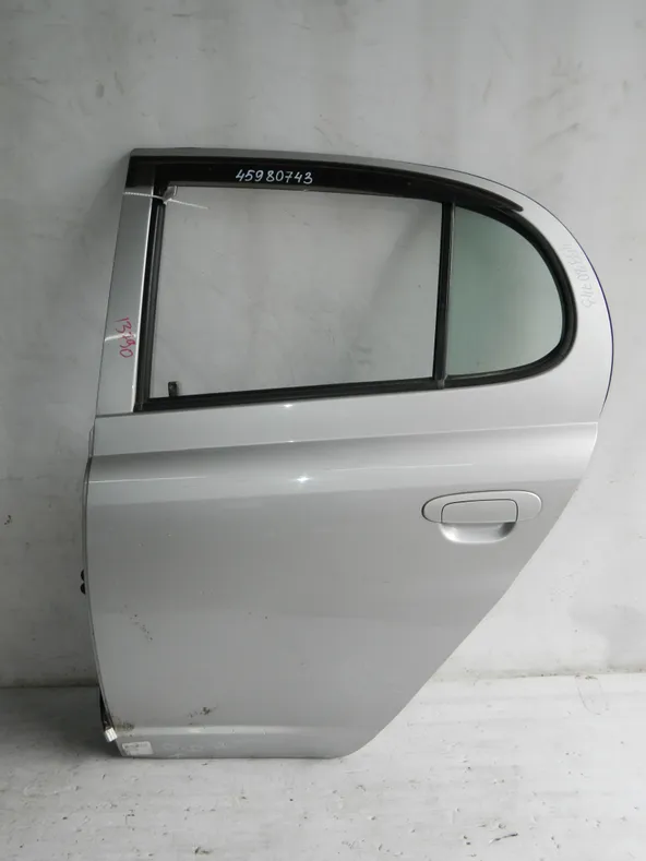 Дверь TOYOTA PLATZ NCP16 Зад Лев (Контрактный) 45980743