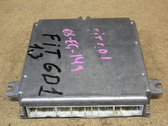 Блок управления ДВС HONDA FIT L13A (Контрактный) 79590638