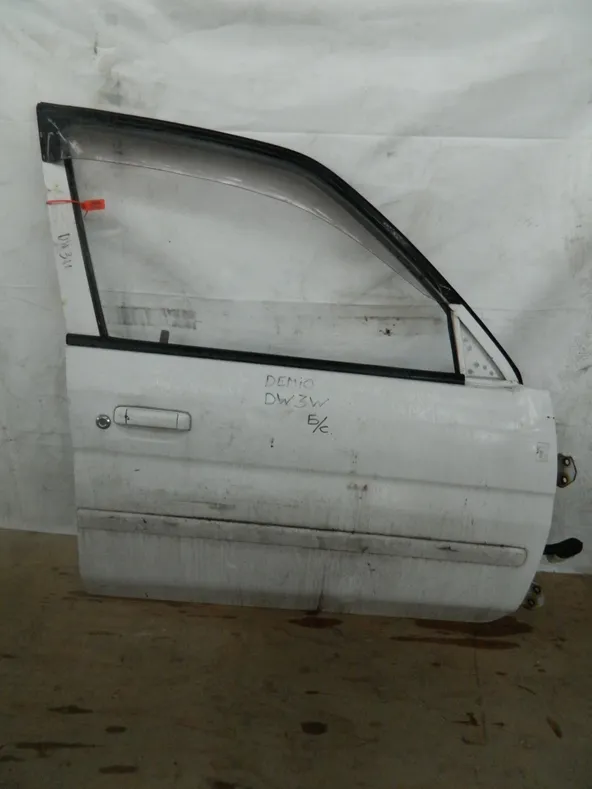 Дверь MAZDA DEMIO DW3W Перед Прав (Контрактный) 72355827