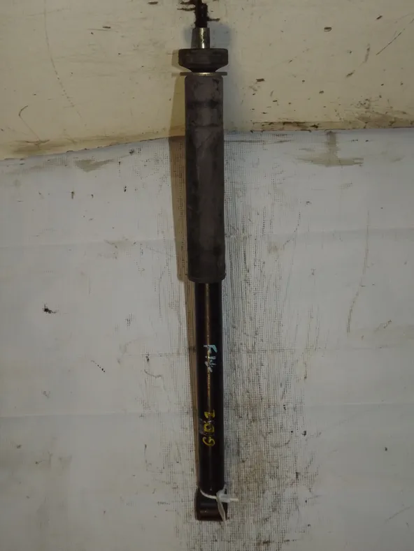 Амортизатор подвески HONDA FIT GD1 Задн (Контрактный) 35023131