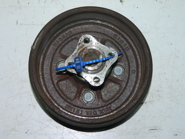 Ступица NISSAN NOTE E11 Зад (Контрактный) 69838282