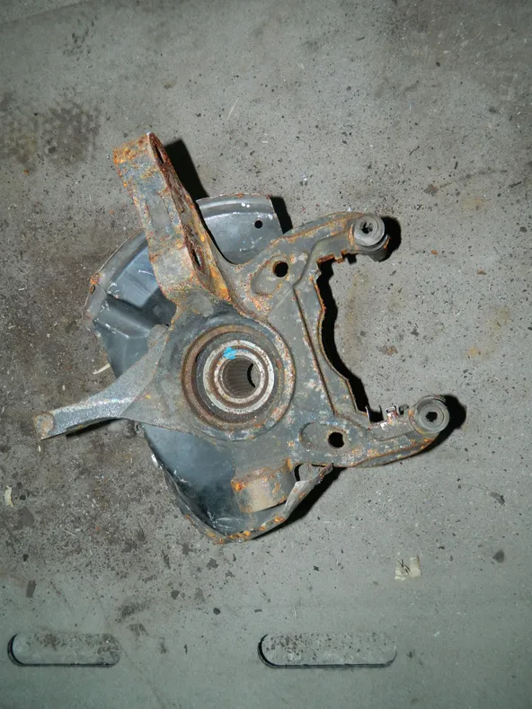 Ступица MITSUBISHI COLT Z25A Перед Лев (Контрактный) 79591127