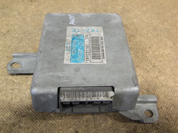 Блок управления АКПП TOYOTA HIACE 1KZTE (Контрактный) 79590819 8953026120
