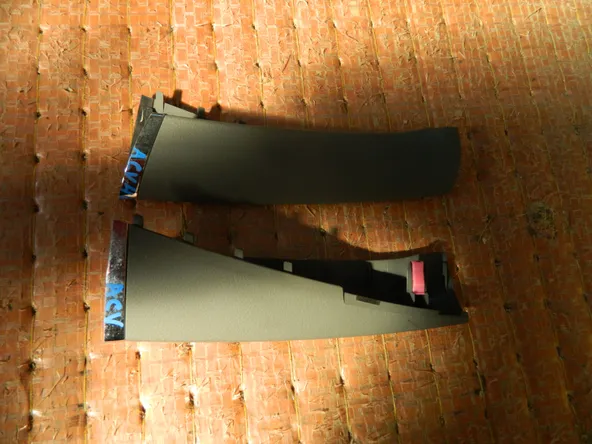 Накладка центральной консоли TOYOTA CAMRY ACV40 Пара (Контрактный) 28925000027