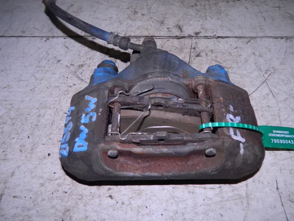 Суппорт MAZDA Demio DW5W Перед Прав (Контрактный) 79590043