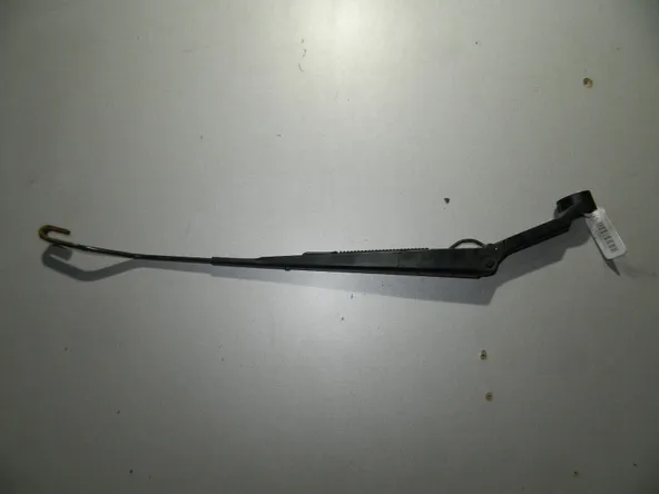 Поводок стеклоочистителя CHEVROLET LACETTI перед лев (Б/У) 45989332