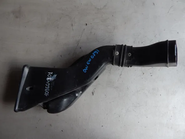 Воздухозаборник MITSUBISHI OUTLANDER CW5W (Контрактный) 109664301