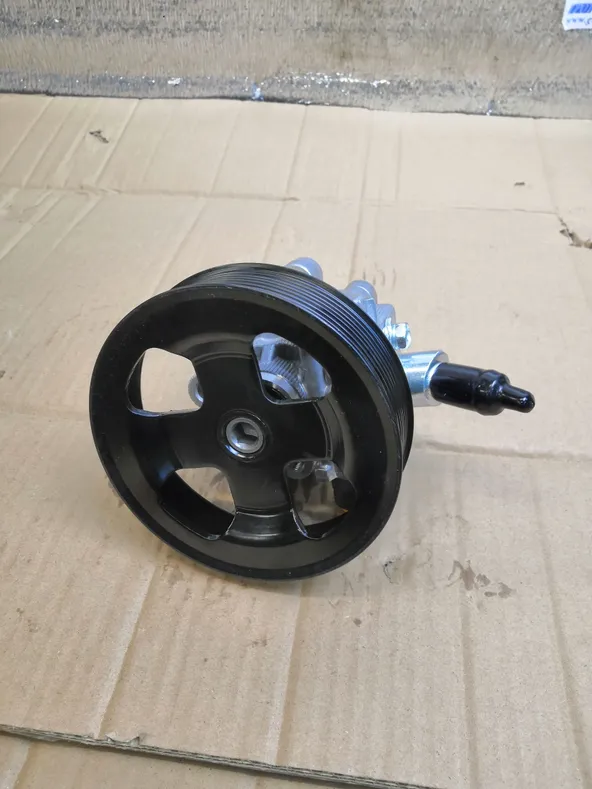 Насос ГУР DAGGER DPV113 TOYOTA LAND CRUISER URJ200 / LEXUS LX570 4431060490