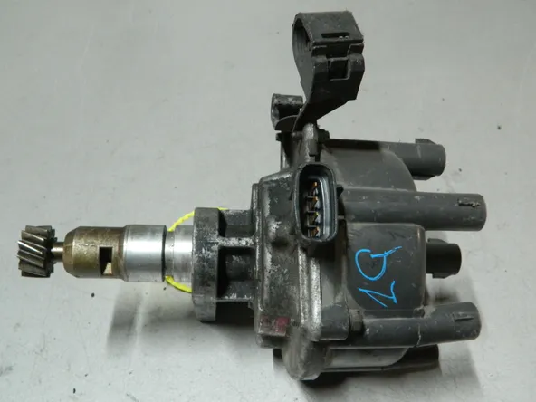 Трамблер TOYOTA 1GFE (Контрактный) 79773811