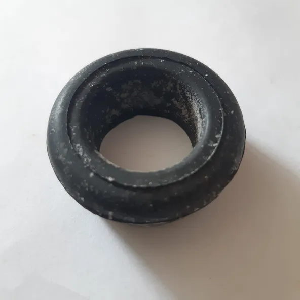 Втулка GENERAL PARTS 9038522004 TOYOTA LiteAce,Noah,TownAce