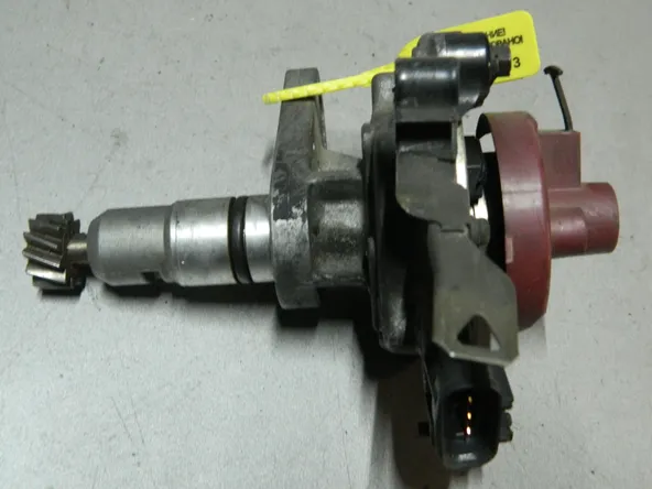 Трамблер TOYOTA 1GFE (Контрактный) 79780063